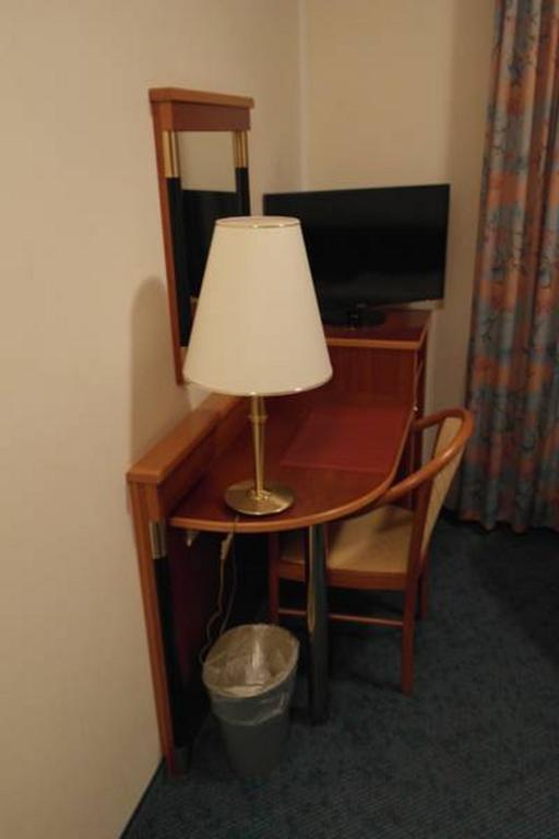 Hotel Jahnhaus Лангенфельд Номер фото